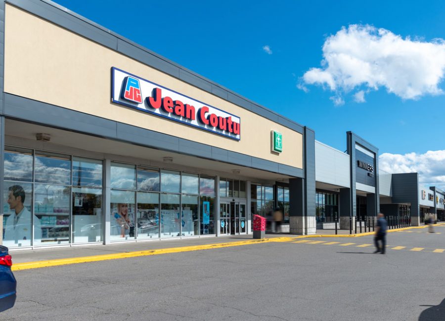 https://plaza.wp.vortexdev.com/wp-content/uploads/2020/05/Jean-Coutu-Centennial-Plaza-Dollard-des-Ormeaux-3-web.jpg