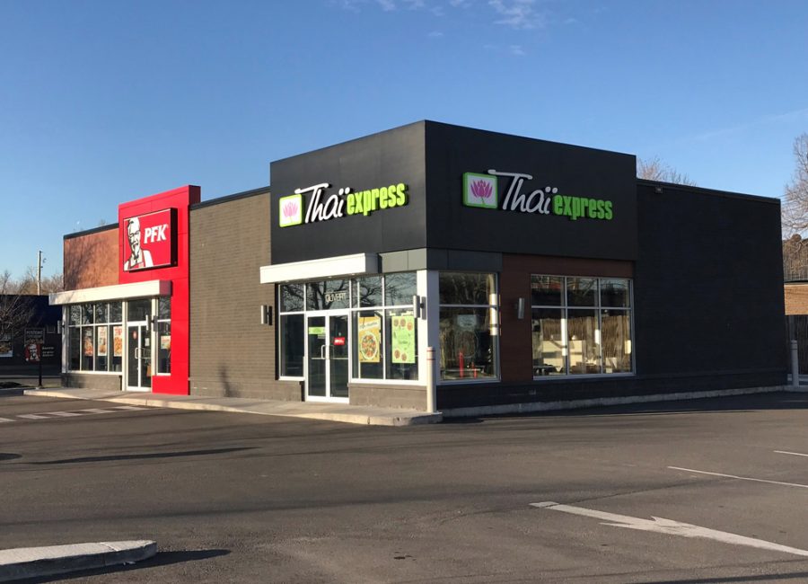 https://plaza.wp.vortexdev.com/wp-content/uploads/2020/05/PFK-Thai-Express-boul-St-Charles-Kirkland-2-web.jpg